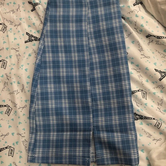 Blue skirt - Picture 2 of 2